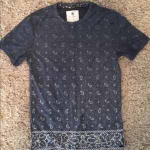 On The BYAS shirt mens Small